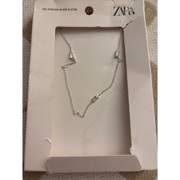 NWT-  Zara ZARA CHAIN ​​WITH CONTRAST PENDANT AND RHINESTONES, SILVER - Picture 3 of 4